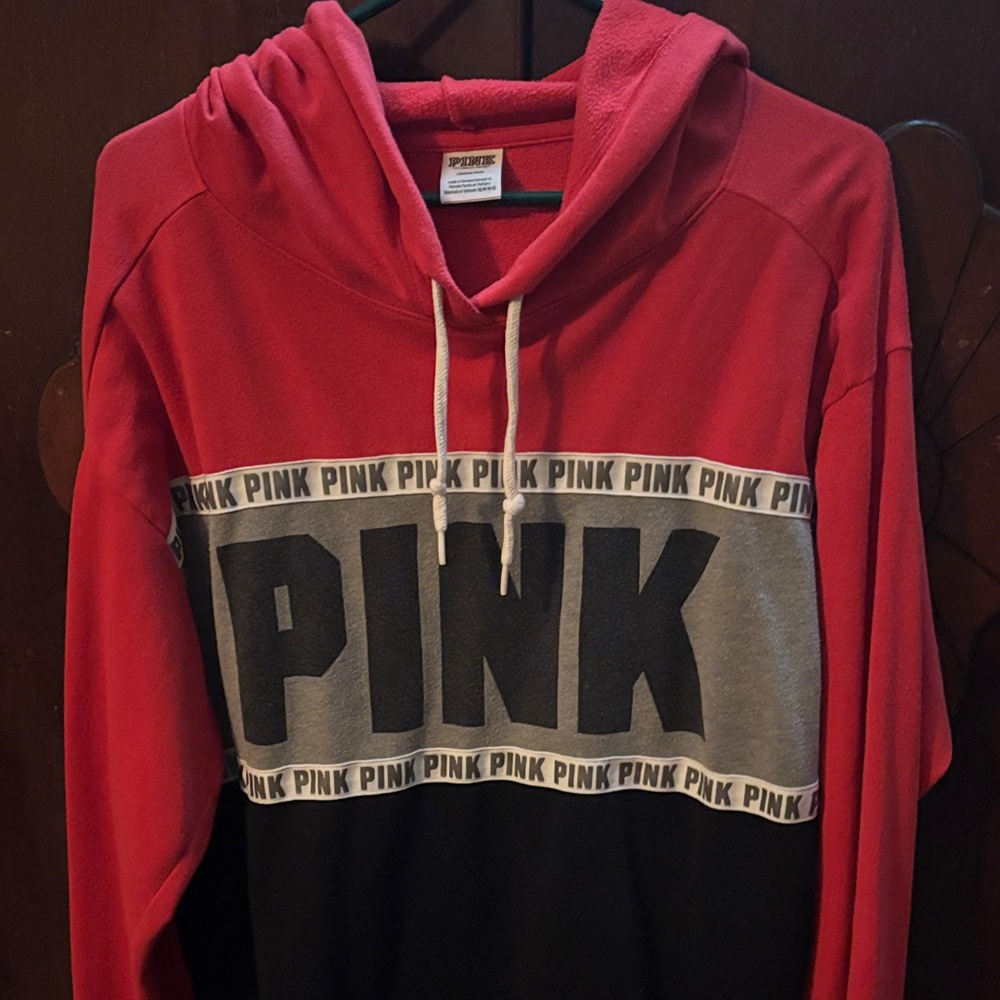 PINK Victoria's Secret Women's Red and Black Hoodie Sweater | L